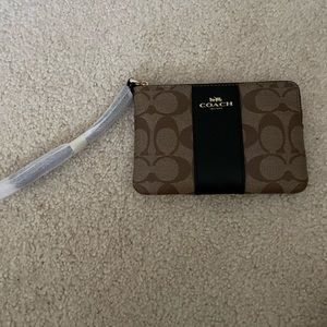 NWT Coach Wristlet